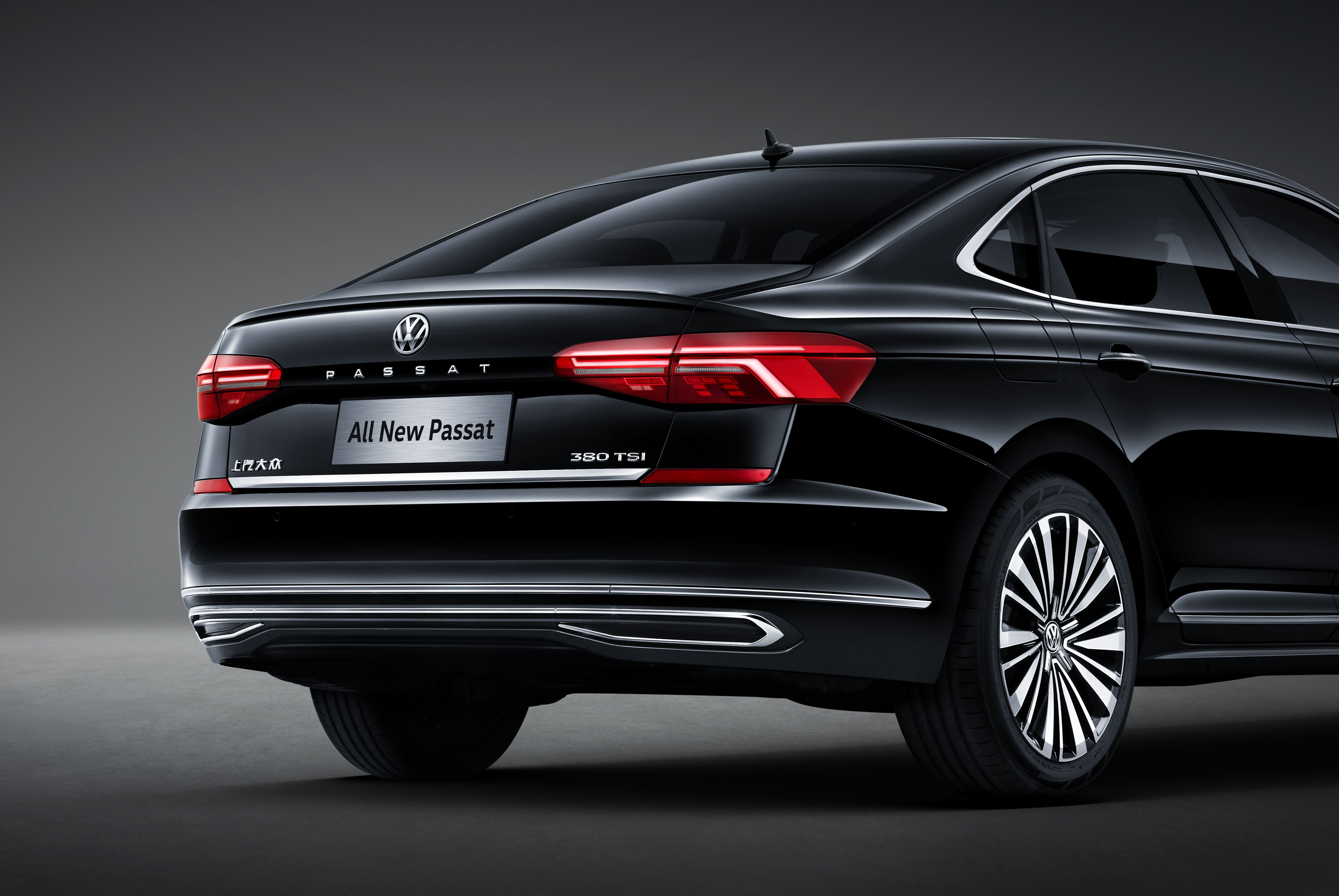 非凡格调 全新一代帕萨特闪耀亮相